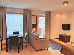 Levi Suites Levi Gold