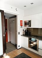 Levi Suites Levi Gold