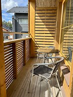 Levi Suites Levi Gold