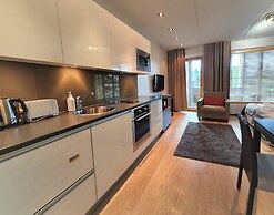 Levi Suites Levi Gold