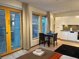 Levi Suites Levi Gold