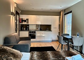 Levi Suites Levi Gold