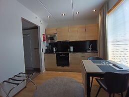 Levi Suites Levi Gold