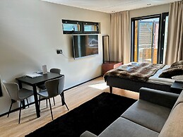 Levi Suites Levi Gold