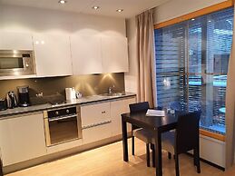 Levi Suites Levi Gold