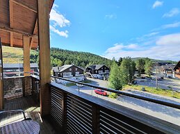 Levi Suites Levi Gold