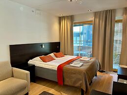 Levi Suites Levi Gold