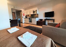 Levi Suites Levi Gold