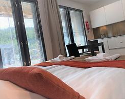 Levi Suites Levi Gold