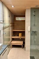 Levi Suites Levi Gold