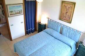 Rena Bianca Cugnana Verde Residence