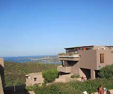 Rena Bianca Cugnana Verde Residence