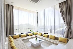 Luxury Sea and Sunset View 4BR 4BA Pool Villa