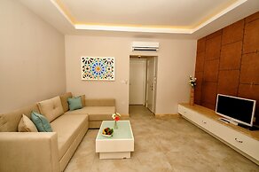 Sea Breeze Hotel & Apartments