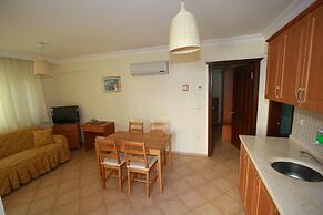 Sea Breeze Hotel & Apartments