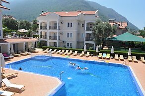 Sea Breeze Hotel & Apartments