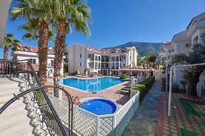 Sea Breeze Hotel & Apartments