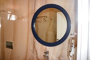 Sea Breeze Hotel & Apartments