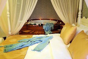 Sea Breeze Hotel & Apartments