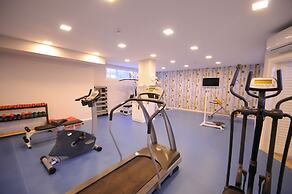 Sea Breeze Hotel & Apartments