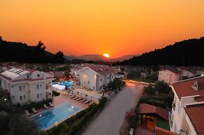 Sea Breeze Hotel & Apartments