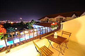 Sea Breeze Hotel & Apartments