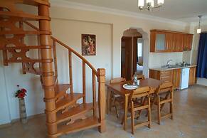 Sea Breeze Hotel & Apartments