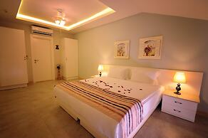 Sea Breeze Hotel & Apartments