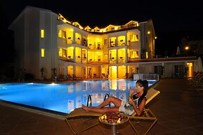 Sea Breeze Hotel & Apartments