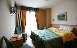 Meuble Cima Bianca Garni