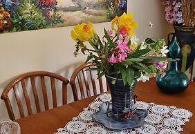 Tzivras Villa & Apartments