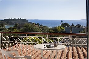 Tzivras Villa & Apartments