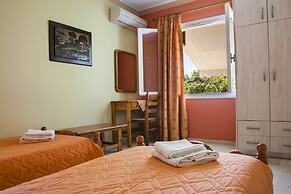 Tzivras Villa & Apartments