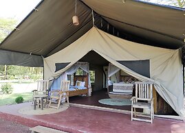 Africa Safari Lake Manyara