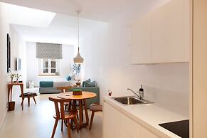 Avra Apartments Venetian Harbour