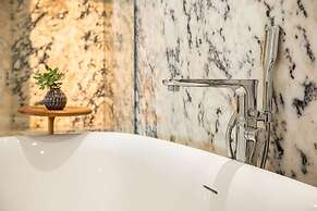 Avra Apartments Venetian Harbour