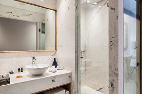 Avra Apartments Venetian Harbour