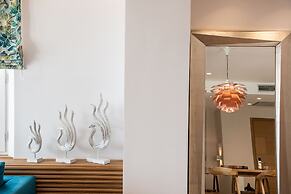 Avra Apartments Venetian Harbour