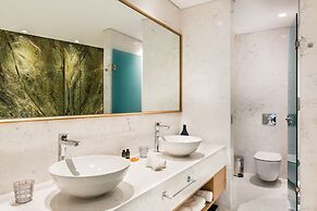 Avra Apartments Venetian Harbour