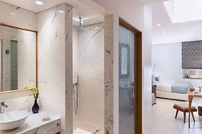 Avra Apartments Venetian Harbour