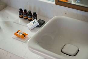 Avra Apartments Venetian Harbour