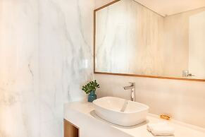 Avra Apartments Venetian Harbour