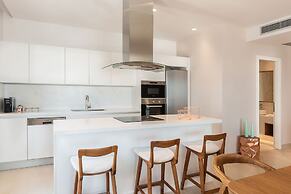 Avra Apartments Venetian Harbour