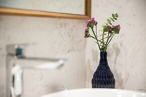 Avra Apartments Venetian Harbour