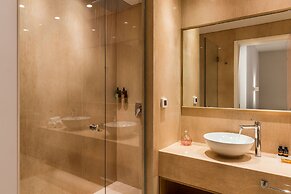 Avra Apartments Venetian Harbour