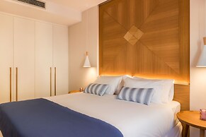 Avra Apartments Venetian Harbour