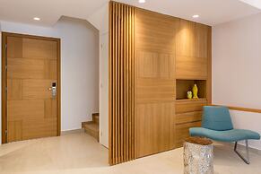 Avra Apartments Venetian Harbour