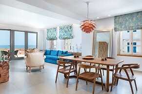 Avra Apartments Venetian Harbour