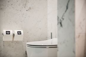 Avra Apartments Venetian Harbour