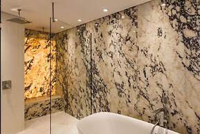 Avra Apartments Venetian Harbour